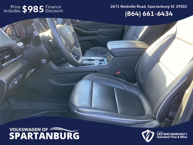 2023 Chevrolet Traverse Premier