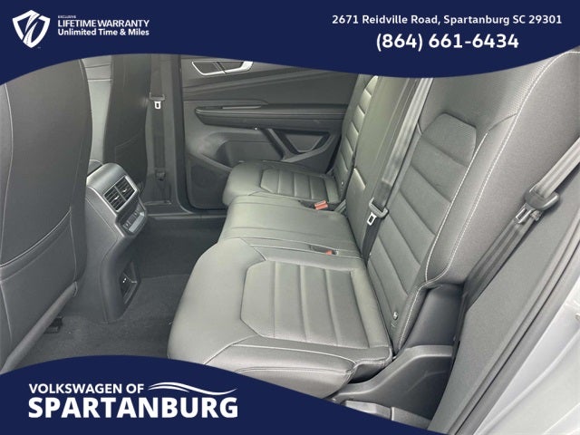 2026 Volkswagen Atlas Cross Sport 2.0T SEL R-Line Black