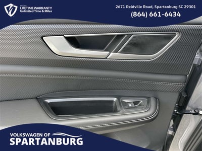 2026 Volkswagen Atlas Cross Sport 2.0T SEL R-Line Black