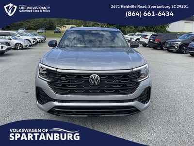 2026 Volkswagen Atlas Cross Sport 2.0T SEL R-Line Black