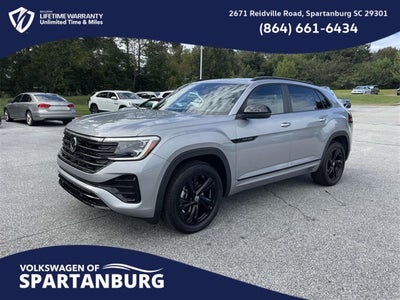 2026 Volkswagen Atlas Cross Sport 2.0T SEL R-Line Black