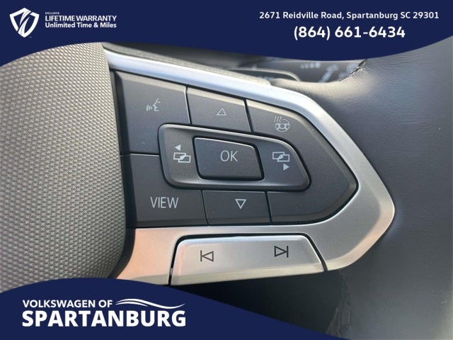 2026 Volkswagen Atlas Cross Sport 2.0T SEL R-Line Black