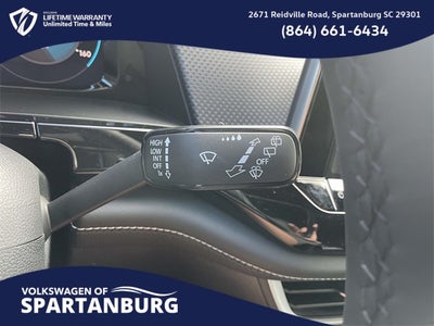 2026 Volkswagen Atlas Cross Sport 2.0T SEL R-Line Black