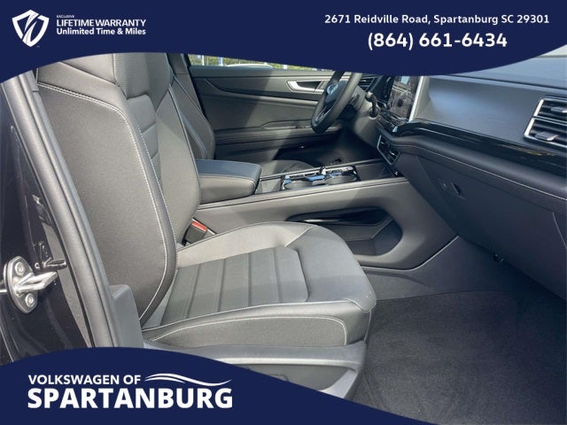 2026 Volkswagen Atlas Cross Sport 2.0T SEL R-Line Black