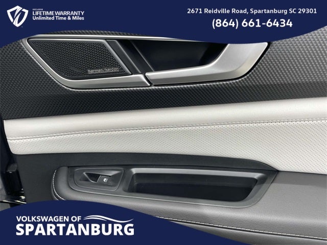 2026 Volkswagen Atlas Cross Sport 2.0T SEL Premium R-Line