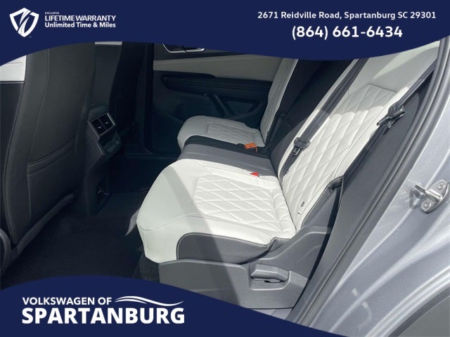 2026 Volkswagen Atlas Cross Sport 2.0T SEL Premium R-Line