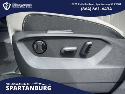 2026 Volkswagen Atlas Cross Sport 2.0T SEL Premium R-Line