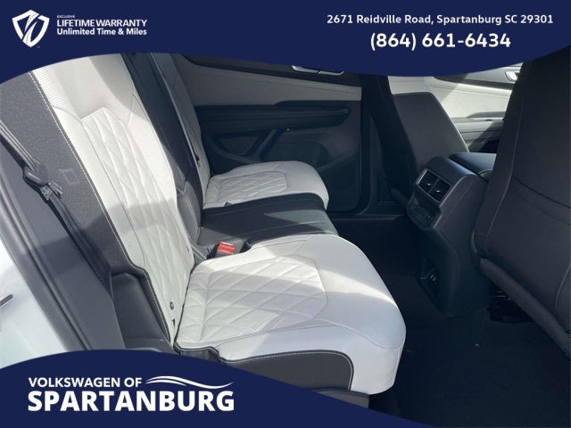 2026 Volkswagen Atlas Cross Sport 2.0T SEL Premium R-Line