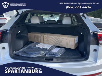 2026 Volkswagen Atlas Cross Sport 2.0T SEL Premium R-Line