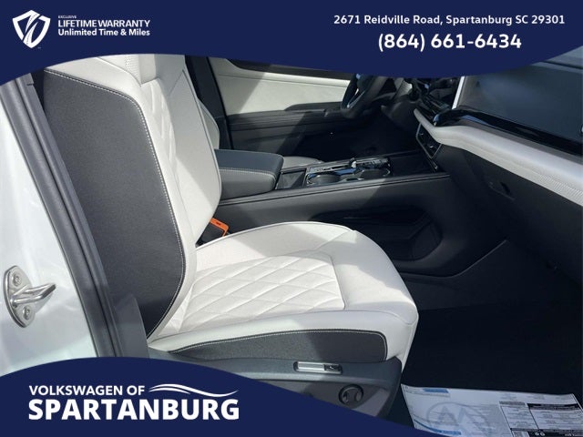 2026 Volkswagen Atlas Cross Sport 2.0T SEL Premium R-Line