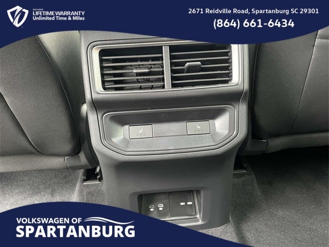 2026 Volkswagen Atlas Cross Sport 2.0T SEL Premium R-Line