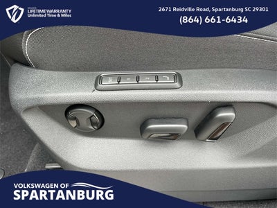 2026 Volkswagen Atlas Cross Sport 2.0T SEL Premium R-Line