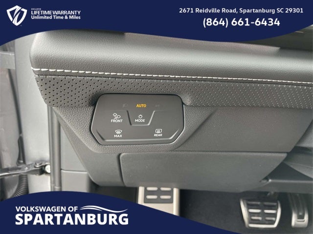 2026 Volkswagen Atlas Cross Sport 2.0T SEL Premium R-Line