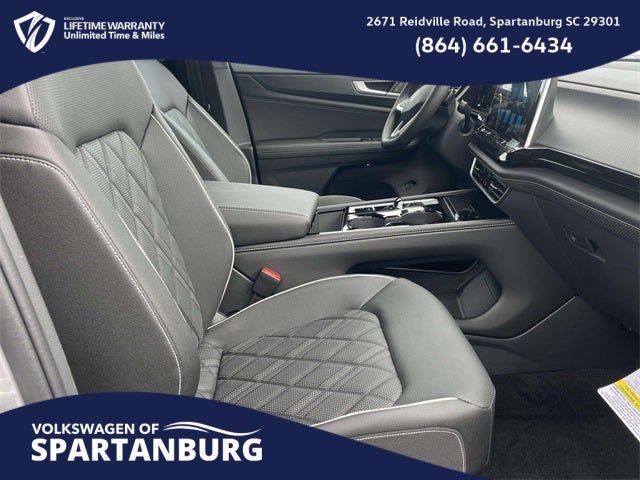 2026 Volkswagen Atlas Cross Sport 2.0T SEL Premium R-Line