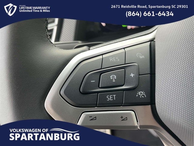 2026 Volkswagen Atlas Cross Sport 2.0T SEL Premium R-Line