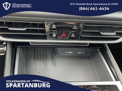 2026 Volkswagen Atlas 2.0T SEL Premium R-Line