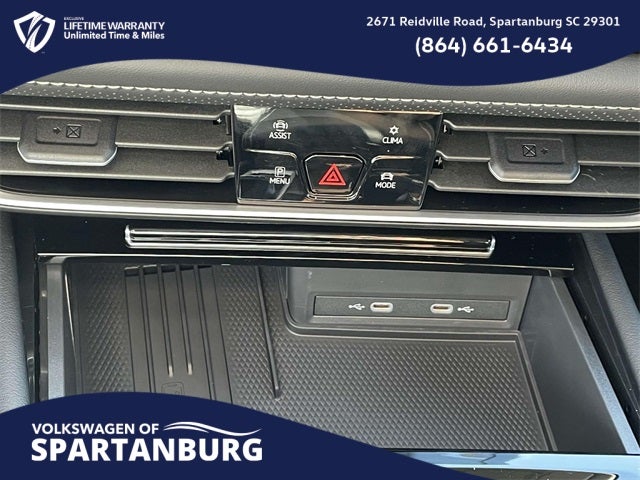 2026 Volkswagen Atlas 2.0T SEL Premium R-Line