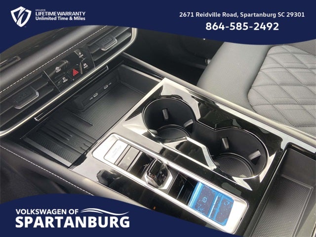 2026 Volkswagen Atlas 2.0T SEL Premium R-Line