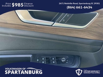 2024 Volkswagen Atlas 2.0T SE w/Technology