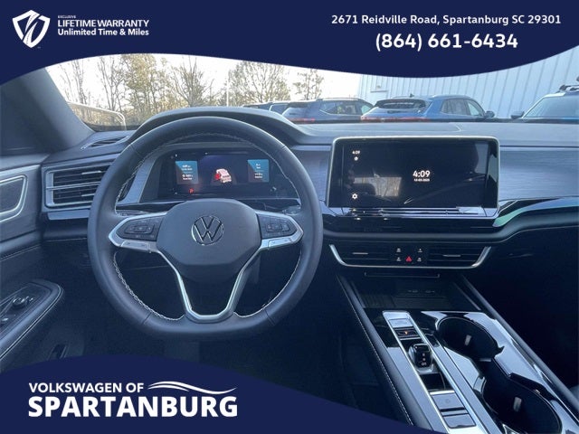 2026 Volkswagen Atlas Cross Sport 2.0T SE w/Technology