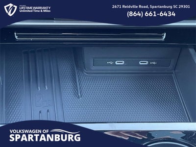 2026 Volkswagen Atlas Cross Sport 2.0T SE w/Technology