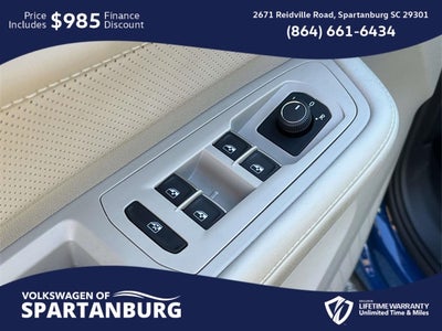 2025 Volkswagen Atlas 2.0T SE w/Technology