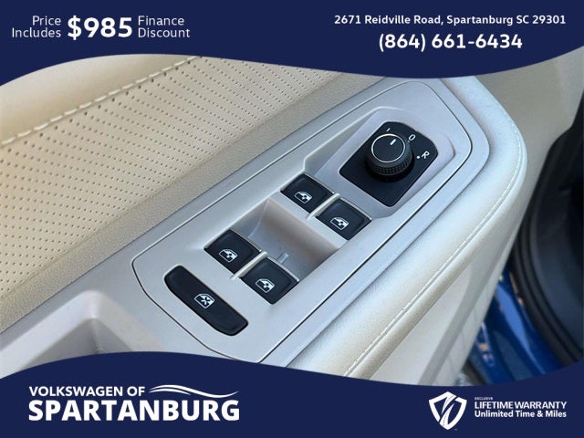 2025 Volkswagen Atlas 2.0T SE w/Technology