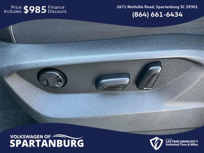 2024 Volkswagen Atlas 2.0T SE w/Technology