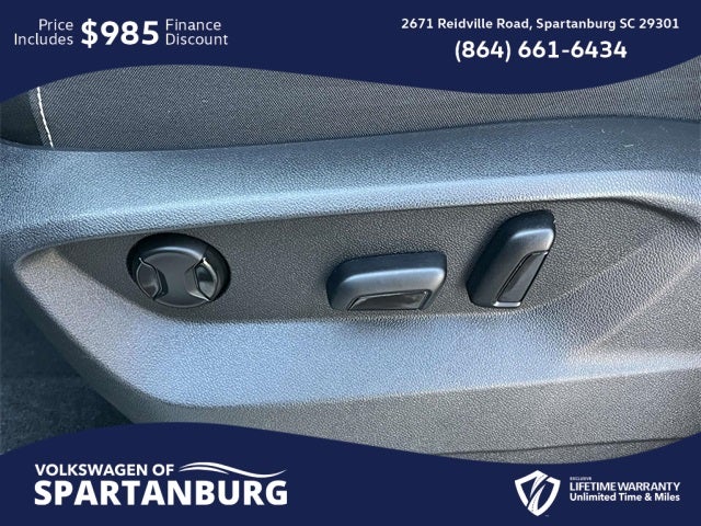 2024 Volkswagen Atlas 2.0T SE w/Technology