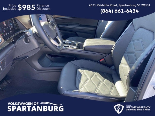 2024 Volkswagen Atlas 2.0T SE w/Technology