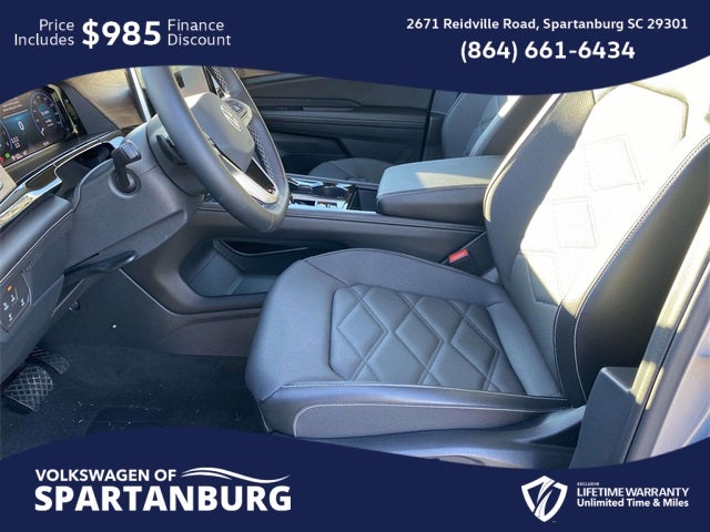 2024 Volkswagen Atlas 2.0T SE w/Technology