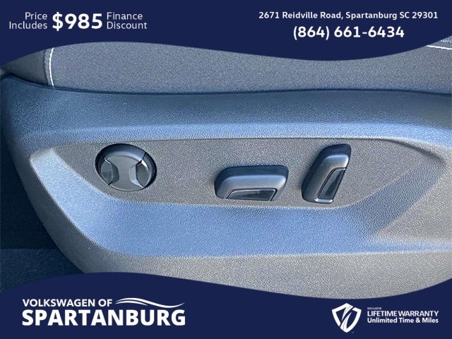 2024 Volkswagen Atlas 2.0T SE w/Technology