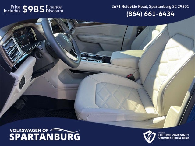 2025 Volkswagen Atlas 2.0T SE w/Technology