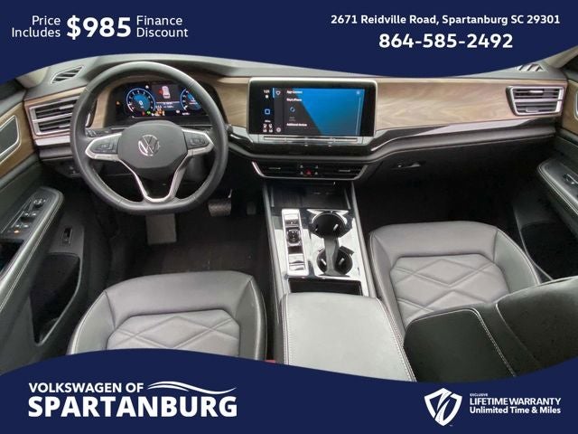 2025 Volkswagen Atlas 2.0T SE w/Technology