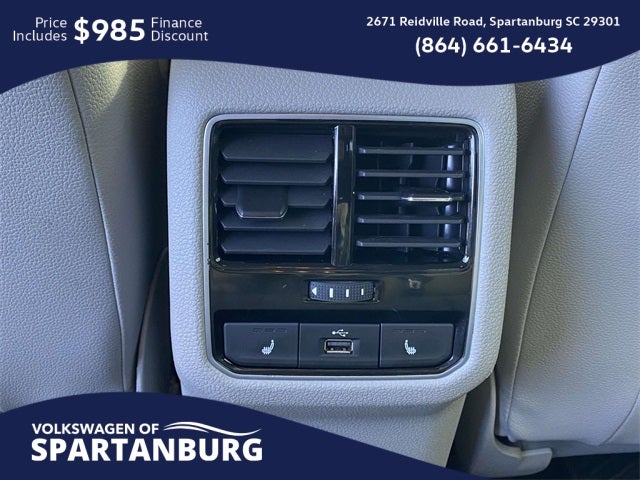 2017 Volkswagen Passat 1.8T SE w/Technology