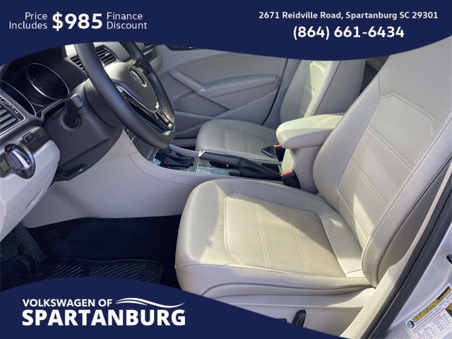 2017 Volkswagen Passat 1.8T SE w/Technology