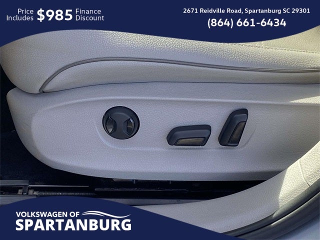 2017 Volkswagen Passat 1.8T SE w/Technology