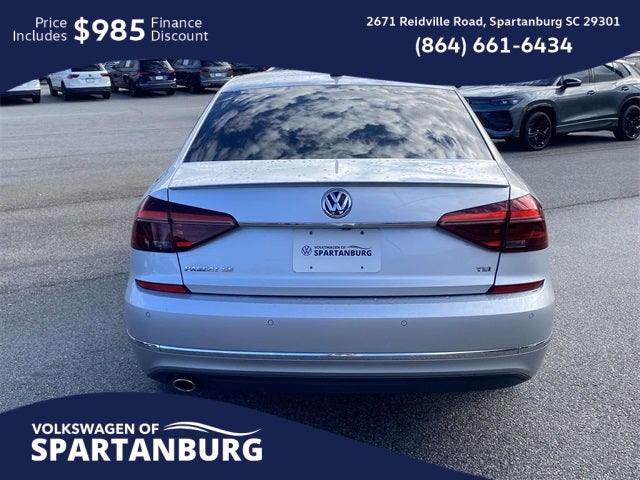 2017 Volkswagen Passat 1.8T SE w/Technology