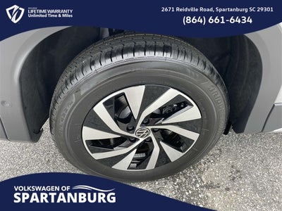 2025 Volkswagen Tiguan 2.0T S