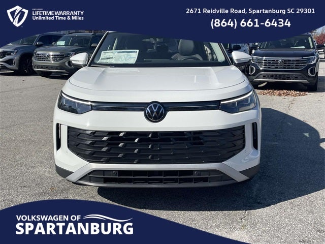 2026 Volkswagen Tiguan 2.0T SE R-Line Black