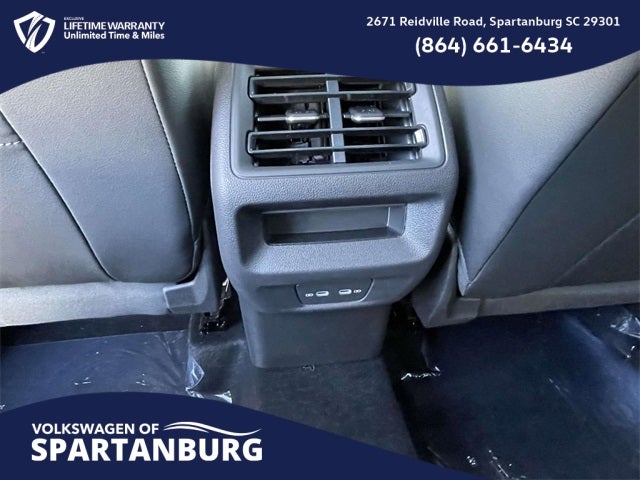 2026 Volkswagen Tiguan 2.0T SE R-Line Black