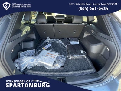 2026 Volkswagen Tiguan 2.0T SE R-Line Black