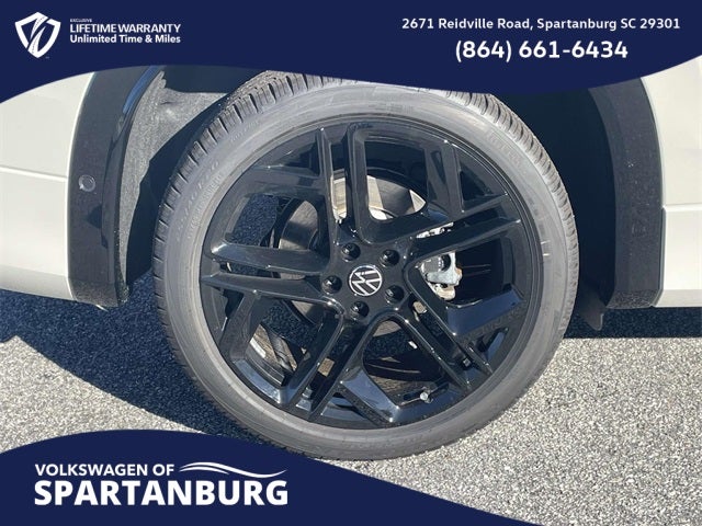 2026 Volkswagen Tiguan 2.0T SE R-Line Black