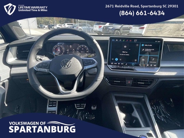 2026 Volkswagen Tiguan 2.0T SE R-Line Black