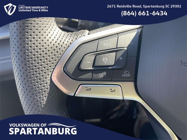 2026 Volkswagen Tiguan 2.0T SE R-Line Black