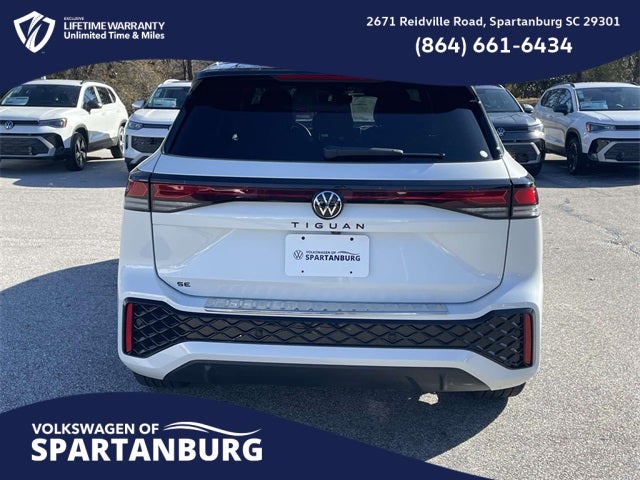 2026 Volkswagen Tiguan 2.0T SE R-Line Black