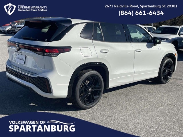 2026 Volkswagen Tiguan 2.0T SE R-Line Black