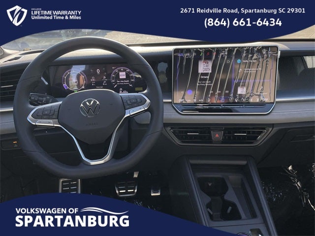 2026 Volkswagen Tiguan 2.0T SE R-Line Black