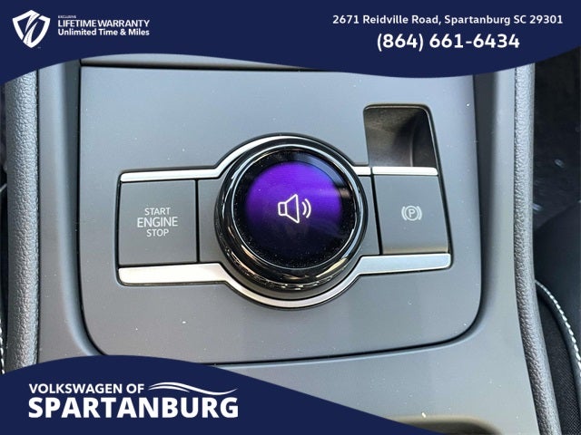 2026 Volkswagen Tiguan 2.0T SE R-Line Black