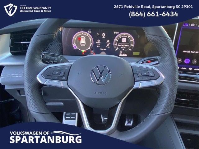 2026 Volkswagen Tiguan 2.0T SE R-Line Black